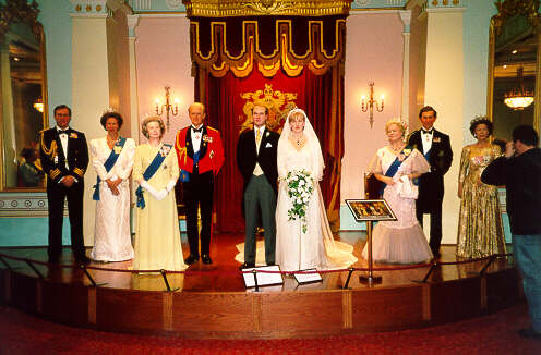 madame_tussaud2.jpg (38749 byte)