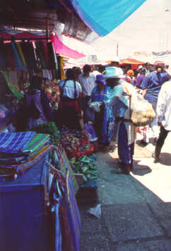 san_cristobal_mercato4.JPG