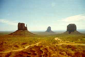 monument_valley3.jpg (7725 byte)